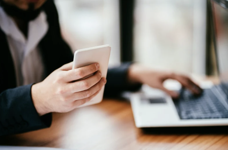 How to Get Your First 5 Consulting Clients: A Realistic Roadmap for Beginners